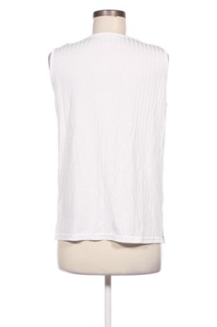Tricou de damă, Mărime M, Culoare Alb, Preț 12,83 Lei
