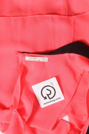 Γυναικείο αμάνικο μπλουζάκι Bershka, Μέγεθος M, Χρώμα Ρόζ , Τιμή 2,65 €
