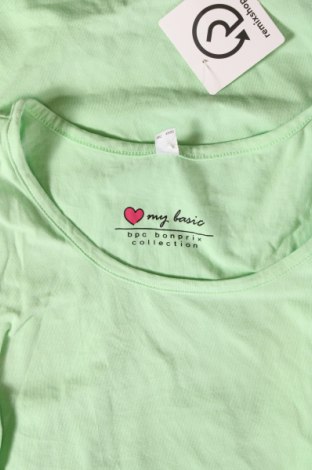 Γυναικείο αμάνικο μπλουζάκι Bpc Bonprix Collection, Μέγεθος M, Χρώμα Πράσινο, Τιμή 8,04 €