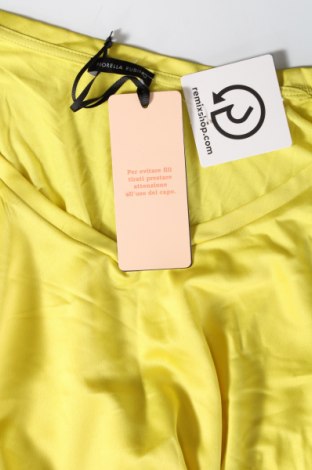 Γυναικείο αμάνικο μπλουζάκι Fiorella Rubino, Μέγεθος M, Χρώμα Κίτρινο, Τιμή 15,25 €