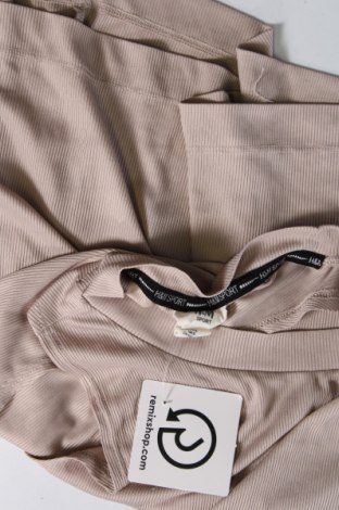 Γυναικείο αμάνικο μπλουζάκι H&M Sport, Μέγεθος S, Χρώμα  Μπέζ, Τιμή 2,89 €