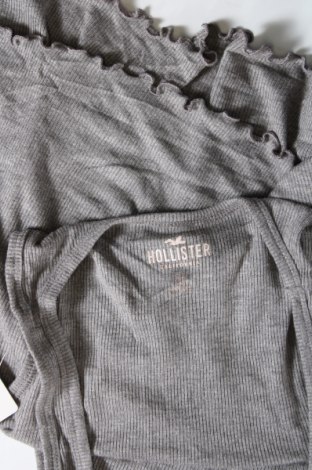 Γυναικείο αμάνικο μπλουζάκι Hollister, Μέγεθος M, Χρώμα Γκρί, Τιμή 6,19 €