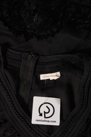 Γυναικείο αμάνικο μπλουζάκι Meadow Rue, Μέγεθος S, Χρώμα Μαύρο, Τιμή 2,97 €
