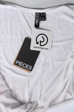 Damska koszulka na ramiączkach Pieces, Rozmiar XL, Kolor Biały, Cena 29,51 zł