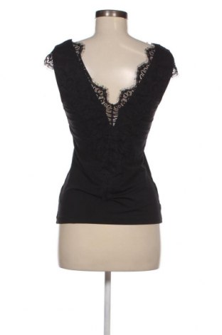 Γυναικείο αμάνικο μπλουζάκι Pieces, Μέγεθος XL, Χρώμα Μαύρο, Τιμή 5,71 €