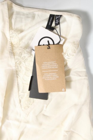 Tricou de damă Vero Moda, Mărime XS, Culoare Ecru, Preț 15,99 Lei