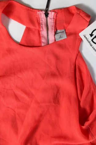Γυναικείο αμάνικο μπλουζάκι Zebra, Μέγεθος S, Χρώμα Κόκκινο, Τιμή 2,41 €