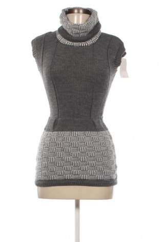 Γυναικείο πουλόβερ, Μέγεθος M, Χρώμα Γκρί, Τιμή 3,60 €