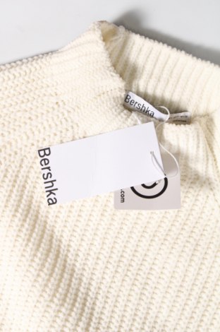 Дамски пуловер Bershka, Размер XS, Цвят Екрю, Цена 17,94 лв.