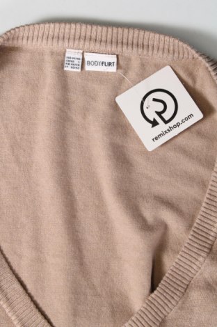 Дамски пуловер Body Flirt, Размер XL, Цвят Бежов, Цена 29,00 лв.