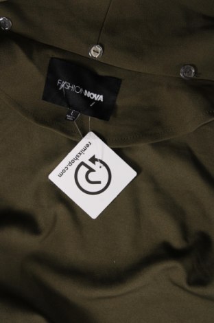 Дамско палто Fashion nova, Размер L, Цвят Зелен, Цена 63,90 лв.