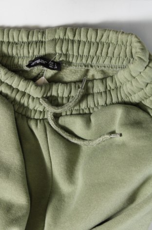 Γυναικείο αθλητικό παντελόνι, Μέγεθος S, Χρώμα Πράσινο, Τιμή 8,01 €