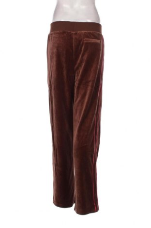 Γυναικείο αθλητικό παντελόνι FILA, Μέγεθος M, Χρώμα Καφέ, Τιμή 15,25 €