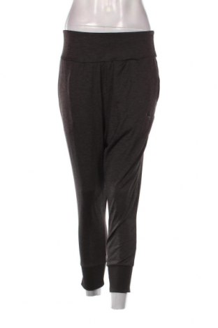 Γυναικείο αθλητικό παντελόνι PUMA, Μέγεθος XS, Χρώμα Μαύρο, Τιμή 53,81 €