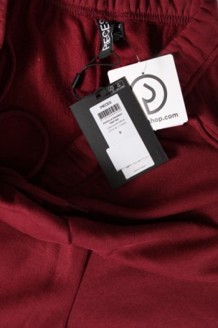 Damen Sporthose Pieces, Größe S, Farbe Rot, Preis 9,49 €