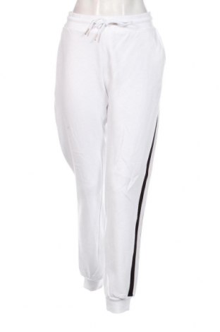 Γυναικείο αθλητικό παντελόνι Urban Classics, Μέγεθος 4XL, Χρώμα Λευκό, Τιμή 16,47 €