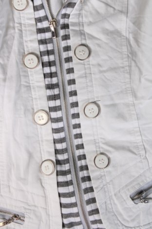 Damenjacke, Größe M, Farbe Weiß, Preis 33,40 €