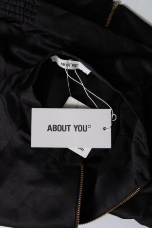 Γυναικείο μπουφάν About You, Μέγεθος XS, Χρώμα Μαύρο, Τιμή 42,27 €