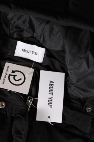 Γυναικείο μπουφάν About You, Μέγεθος XS, Χρώμα Μαύρο, Τιμή 19,10 €