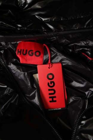 Дамско яке Hugo Boss, Размер M, Цвят Черен, Цена 516,00 лв.