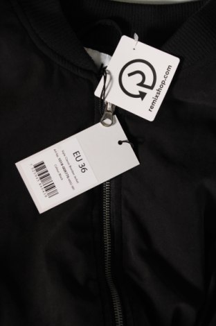 Γυναικείο μπουφάν NA-KD, Μέγεθος S, Χρώμα Μαύρο, Τιμή 17,43 €