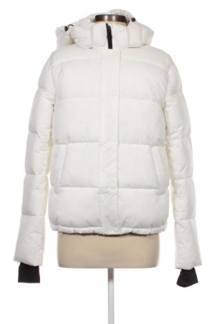Γυναικείο μπουφάν ONLY, Μέγεθος XS, Χρώμα Λευκό, Τιμή 42,27 €