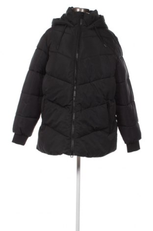 Dámska bunda  ONLY Carmakoma, Veľkosť XL, Farba Čierna, Cena  29,17 €