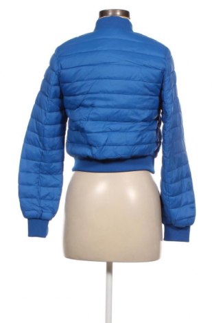 Γυναικείο μπουφάν Pieces, Μέγεθος XS, Χρώμα Μπλέ, Τιμή 18,18 €