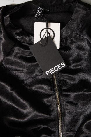 Dámska bunda  Pieces, Veľkosť S, Farba Čierna, Cena  6,34 €