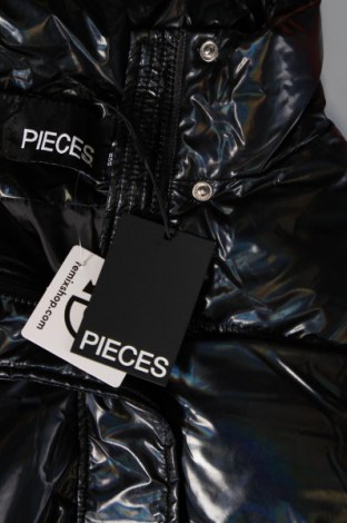 Дамско яке Pieces, Размер L, Цвят Черен, Цена 39,36 лв.