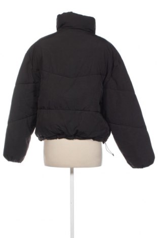 Дамско яке Pull&Bear, Размер S, Цвят Черен, Цена 37,20 лв.