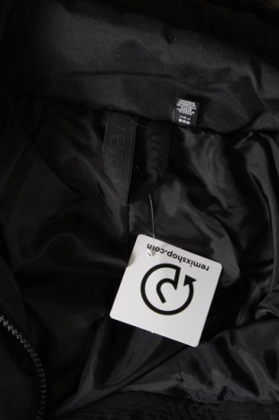 Dámska bunda  Vero Moda, Veľkosť L, Farba Čierna, Cena  18,18 €
