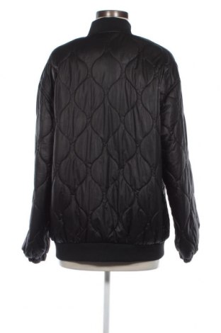Dámska bunda  Vero Moda, Veľkosť S, Farba Čierna, Cena  17,33 €