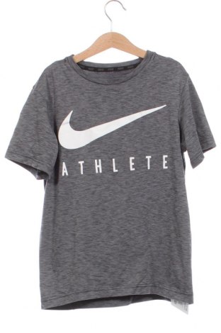 Παιδικό μπλουζάκι Nike, Μέγεθος 10-11y/ 146-152 εκ., Χρώμα Γκρί, Τιμή 14,85 €