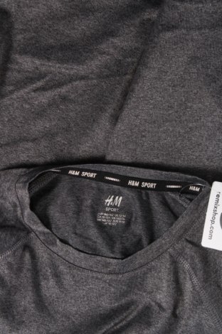 Kinder T-Shirt H&M Sport, Größe 10-11y/ 146-152 cm, Farbe Grau, Preis 4,26 €