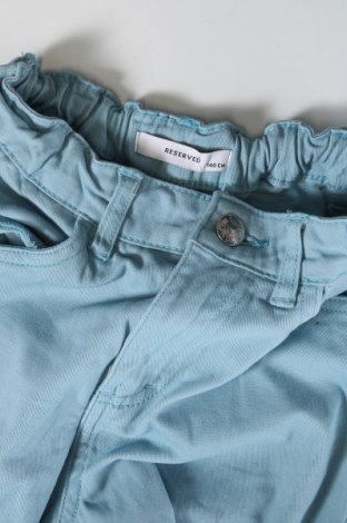 Dětské džíny  Reserved, Velikost 9-10y/ 140-146 cm, Barva Modrá, Cena  405,00 Kč