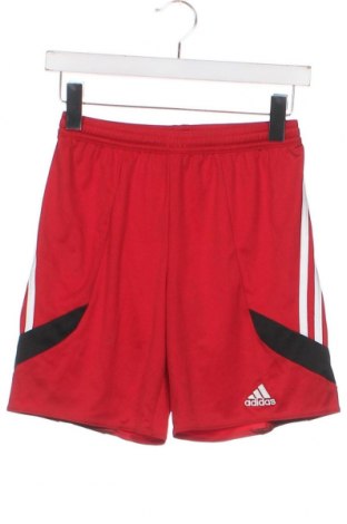 Детски къс панталон Adidas, Размер 11-12y/ 152-158 см, Цвят Червен, Цена 12,00 лв.