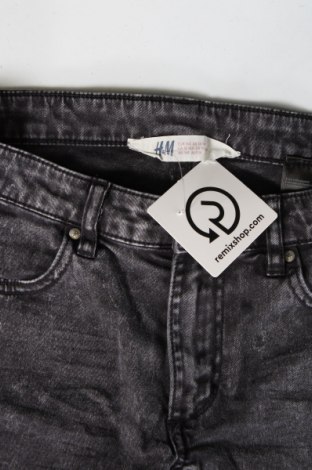Detské krátke nohavice  H&M, Veľkosť 12-13y/ 158-164 cm, Farba Sivá, Cena  3,81 €