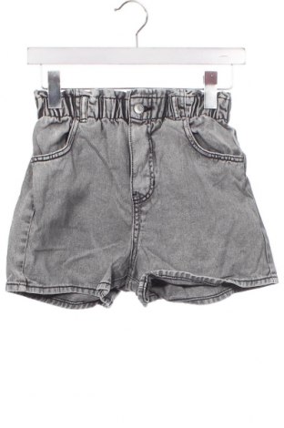 Kinder Shorts H&M, Größe 10-11y/ 146-152 cm, Farbe Grau, Preis 5,84 €