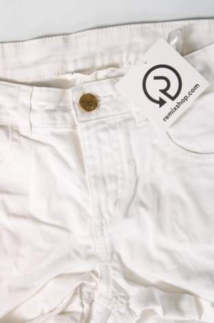 Детски къс панталон H&M, Размер 11-12y/ 152-158 см, Цвят Бял, Цена 14,00 лв.