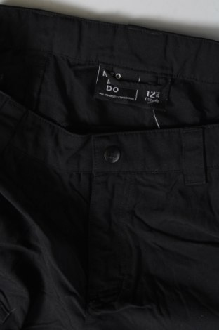 Pantaloni scurți pentru copii Neomondo, Mărime 11-12y/ 152-158 cm, Culoare Negru, Preț 52,63 Lei