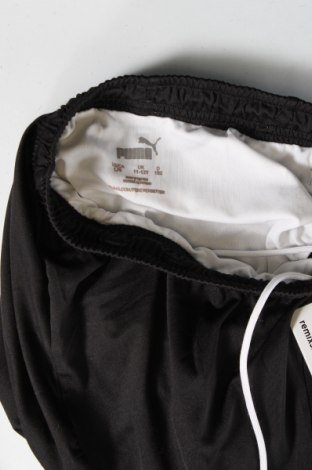 Детски къс панталон PUMA, Размер 11-12y/ 152-158 см, Цвят Черен, Цена 21,00 лв.