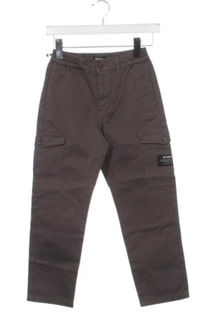 Детски панталон Ecoalf, Размер 9-10y/ 140-146 см, Цвят Зелен, Цена 52,80 лв.