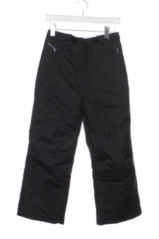 Dětské kalhoty pro zimní sporty  Amazon Essentials, Velikost 8-9y/ 134-140 cm, Barva Černá, Cena  517,00 Kč