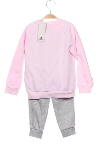 Kinder Trainingsanzug Adidas, Größe 3-4y/ 104-110 cm, Farbe Mehrfarbig, Preis 66,49 €