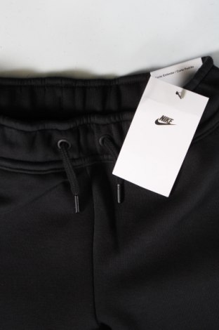 Dětské tepláky Nike, Velikost 8-9y/ 134-140 cm, Barva Černá, Cena  2 159,00 Kč