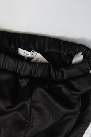 Παιδική κάτω φόρμα Reserved, Μέγεθος 13-14y/ 164-168 εκ., Χρώμα Μαύρο, Τιμή 5,14 €