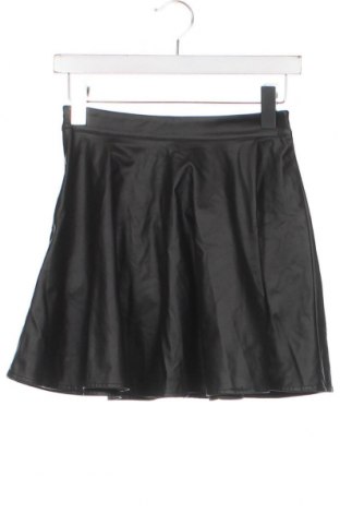 Kožená sukně , Velikost XS, Barva Černá, Cena  185,00 Kč