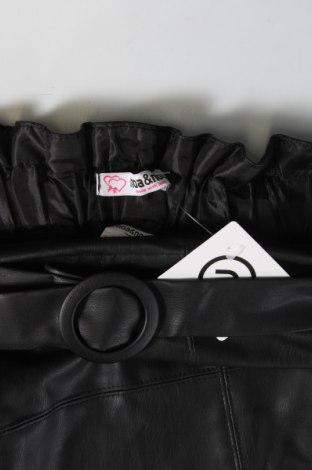 Δερμάτινη φούστα, Μέγεθος S, Χρώμα Μαύρο, Τιμή 9,34 €