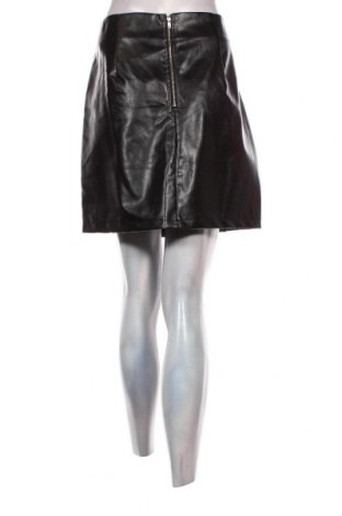 Kožená sukně  Charlotte Russe, Velikost XL, Barva Černá, Cena  92,00 Kč